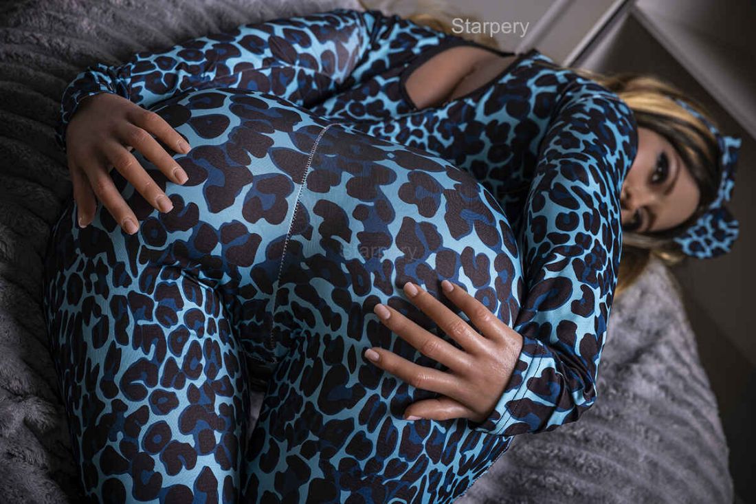 Picture of Starpery 161cm/5ft3 H-cup Silicone Head Sex Doll – Ursula