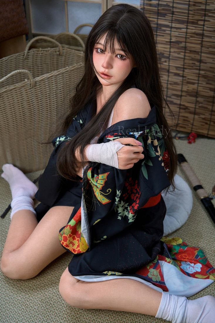 Picture of Real Lady Japanese sex doll RL150 T4 Evie Silky Cream