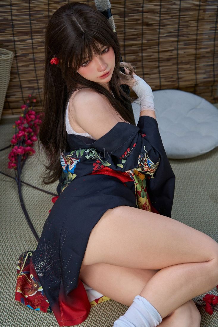 Picture of Real Lady Japanese sex doll RL150 T4 Evie Silky Cream