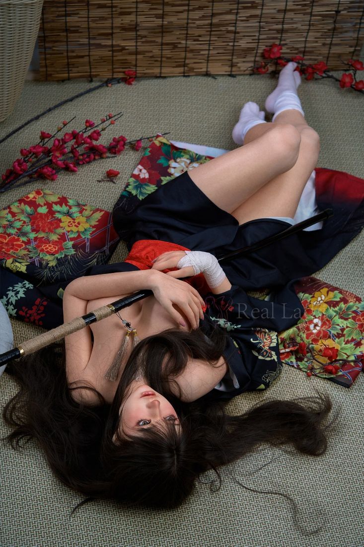 Picture of Real Lady Japanese sex doll RL150 T4 Evie Silky Cream