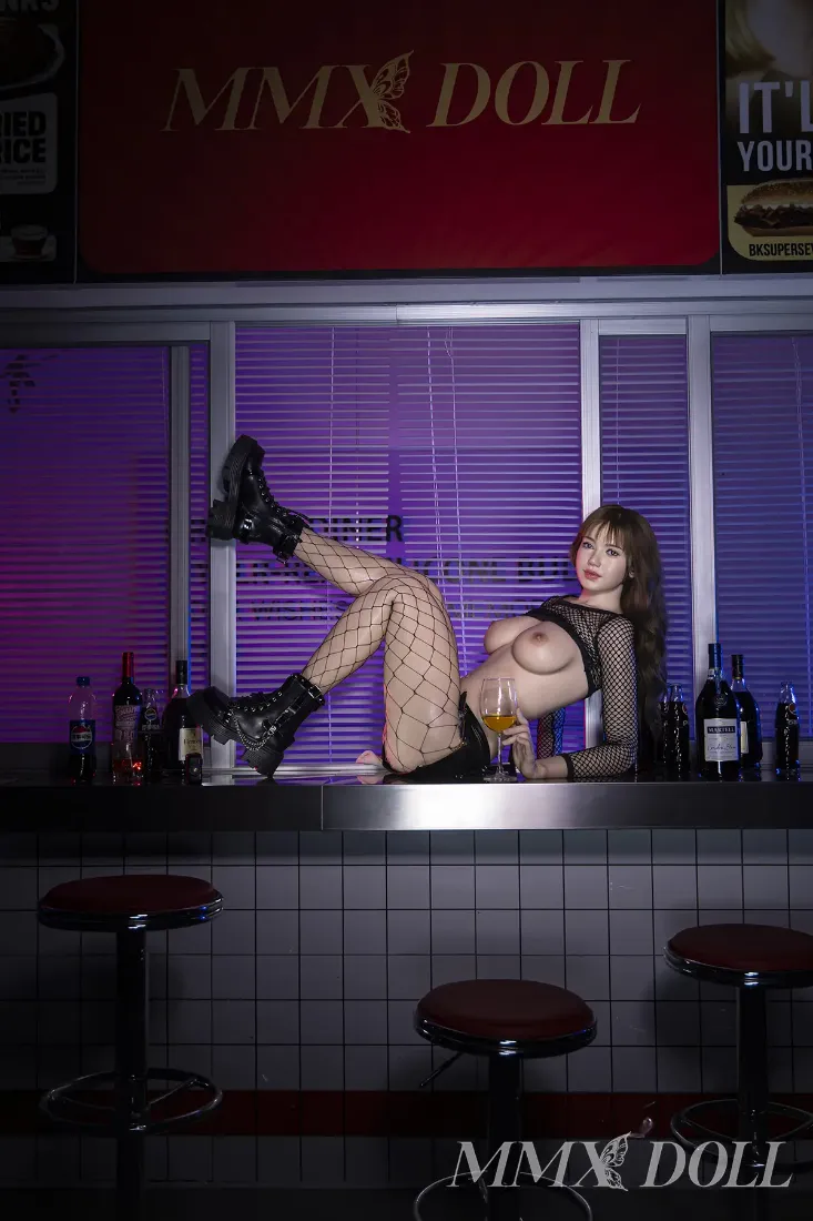 Picture of MMX Doll | 165cm/5ft5 F-cup Silicone Sex Doll – Meng Sha