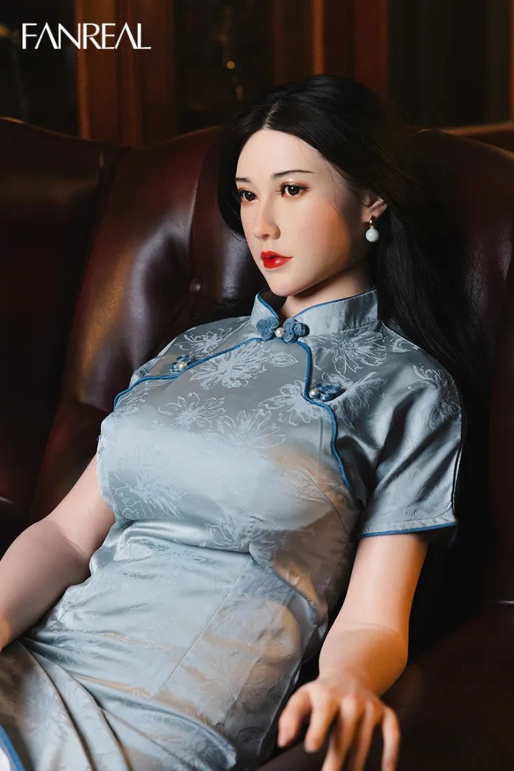 Picture of FanReal Vivi 109cm F-cup Silicone Sex Doll Torso