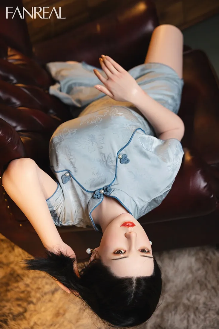 Picture of FanReal Vivi 109cm F-cup Silicone Sex Doll Torso