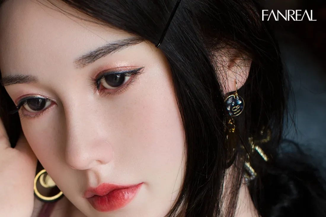 Picture of FanReal VIVI 172cm E-cup Silicone Sex Doll