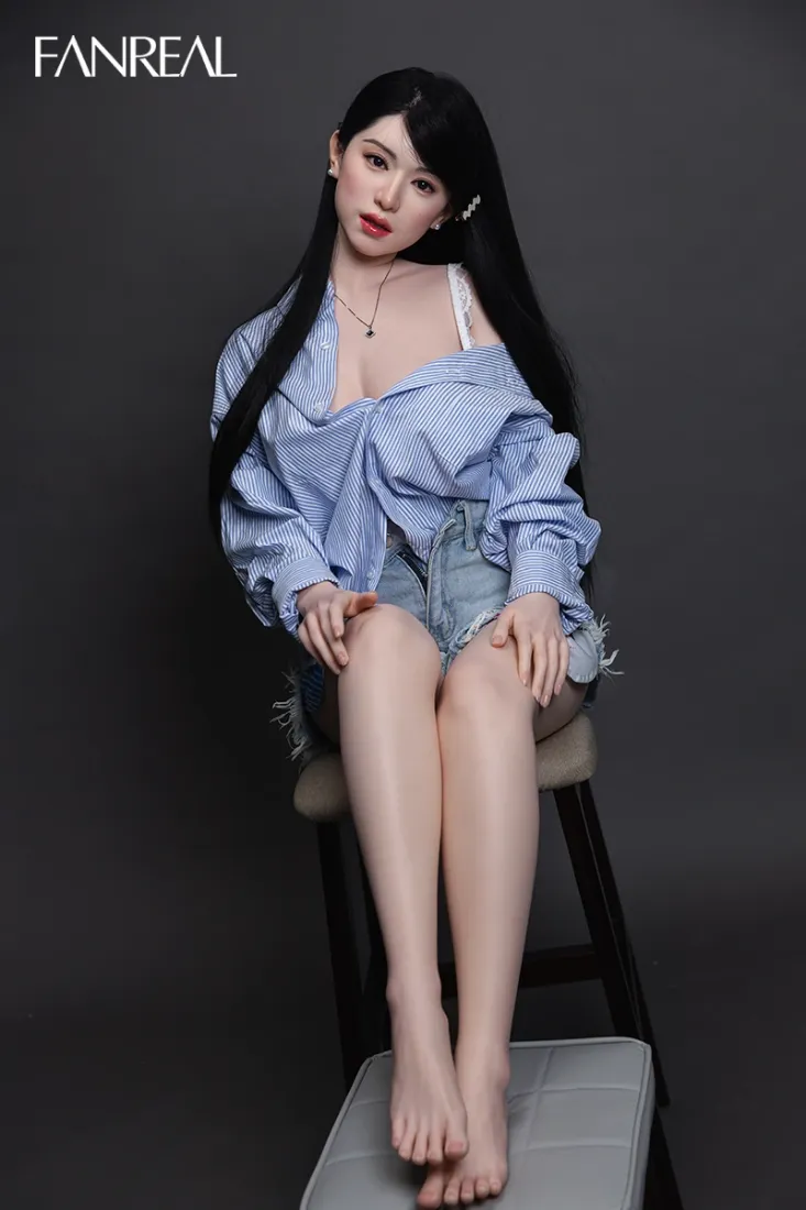Picture of FanReal Kimmy Fa 155cm F-cup – Real Skin Silicone Sex Doll
