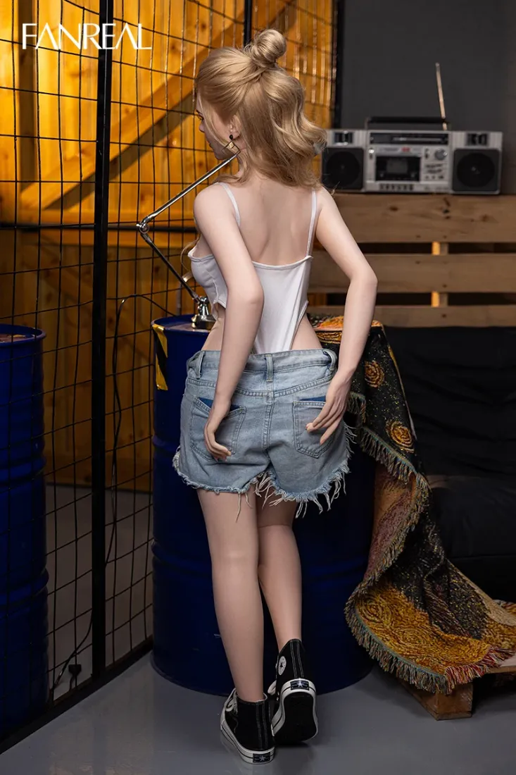 Picture of FanReal Gina PG 155cm F-cup – Real Skin Silicone Sex Doll