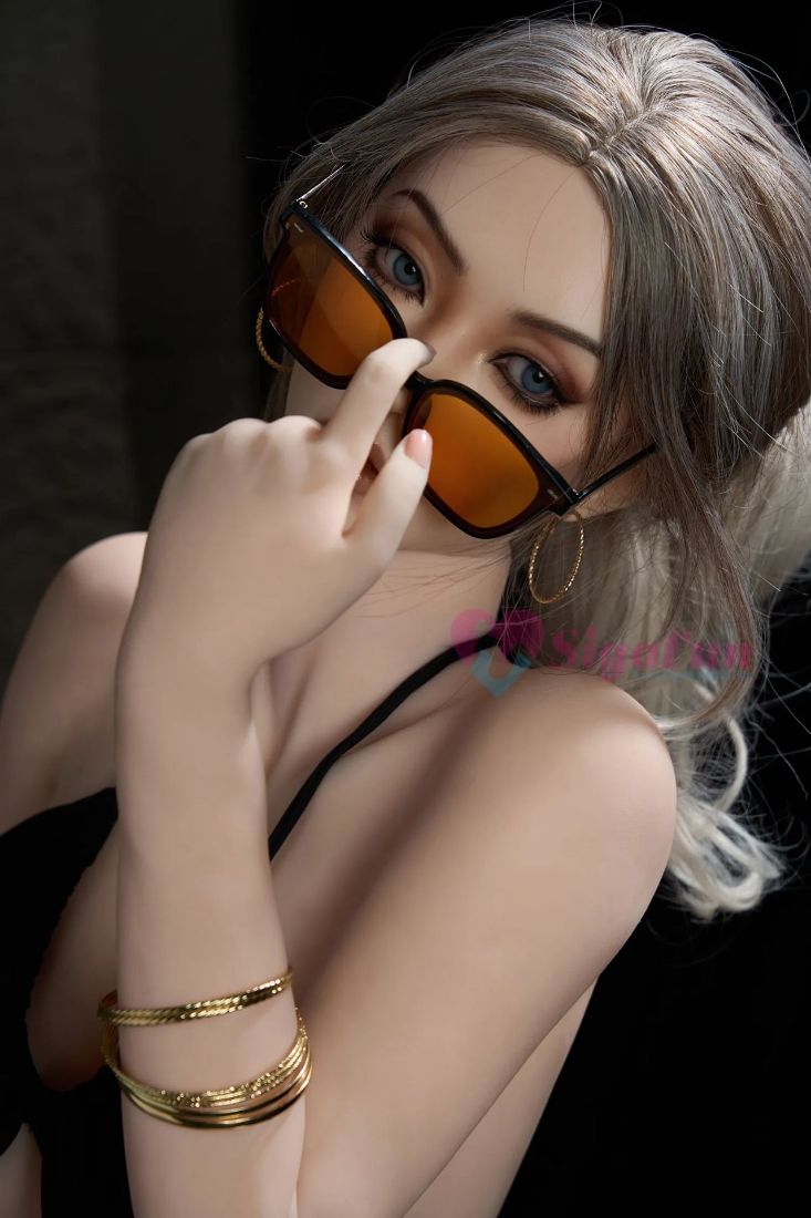 Picture of 164CM Life Size Sex Doll Yuri Rich Lady [In Stock | EU Only]