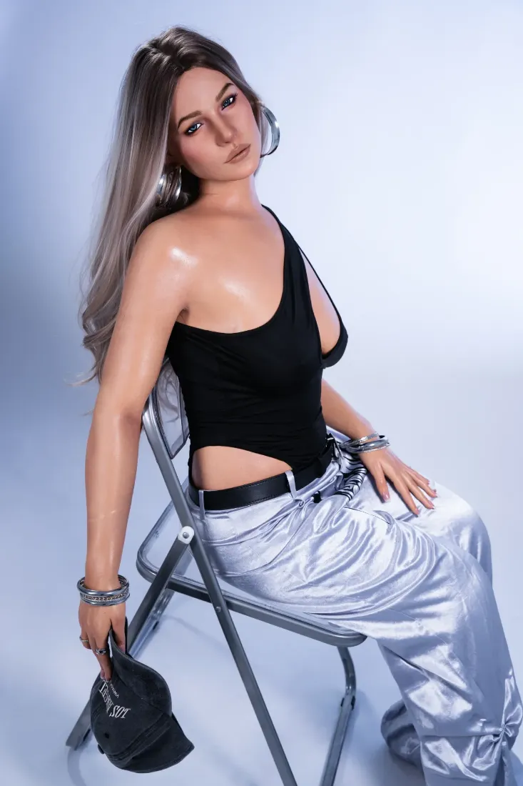 Picture of 165CM/ 5ft49 D cup ID2-2-Alessia-2 Head