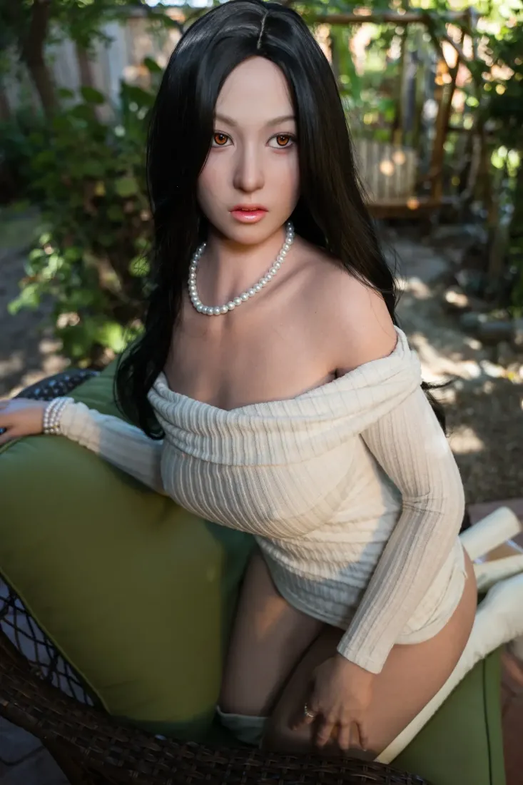 Picture of 167cm/5ft6 F-cup Real Skin Texture Silicone Sex Doll – WanZhi