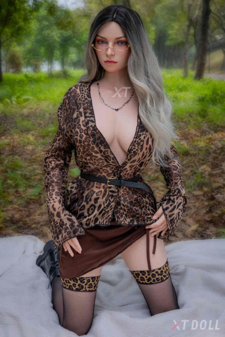 Picture of 165cm/5ft5 E-cup Silicone Sex Doll – Melanie