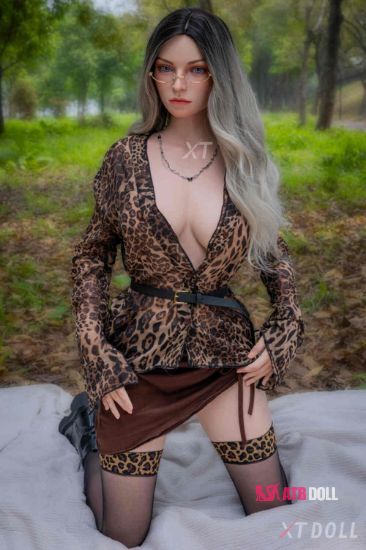 Picture of 165cm/5ft5 E-cup Silicone Sex Doll – Melanie