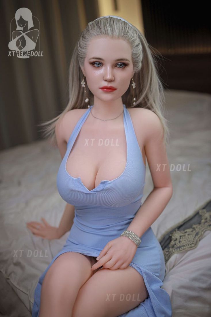 Picture of 158cm/5ft2 F-cup Silicone Head Sex Doll – Sally