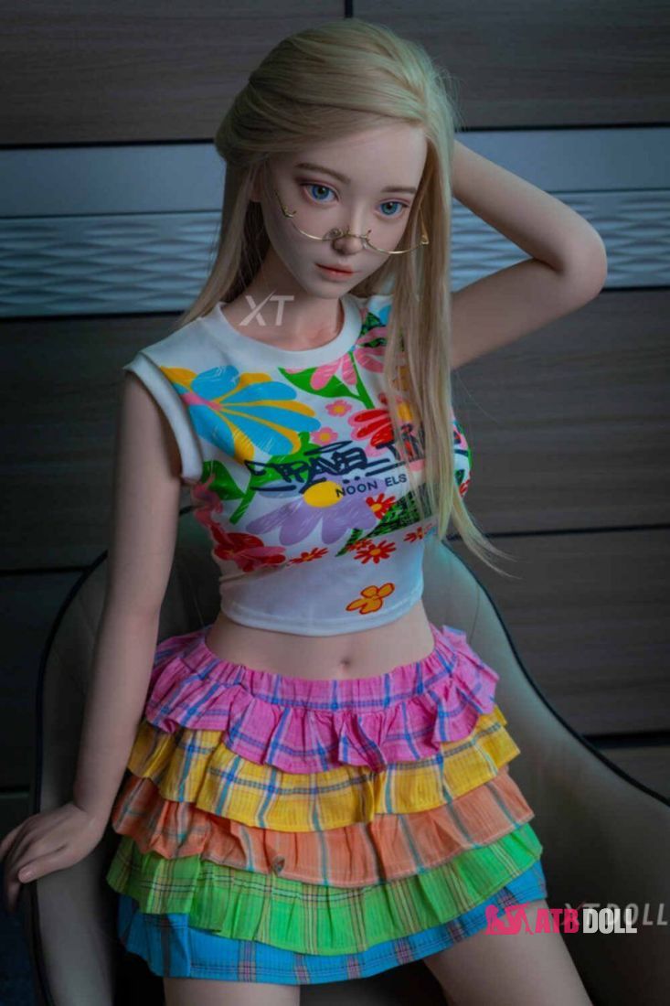 Picture of 157cm/5ft2 D-cup Silicone Sex Doll – Lin