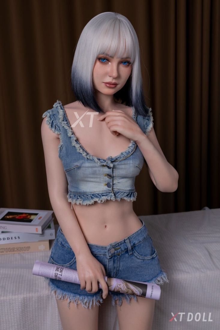 Picture of 161cm/5ft3 B-cup Silicone Sex Doll – Natalie