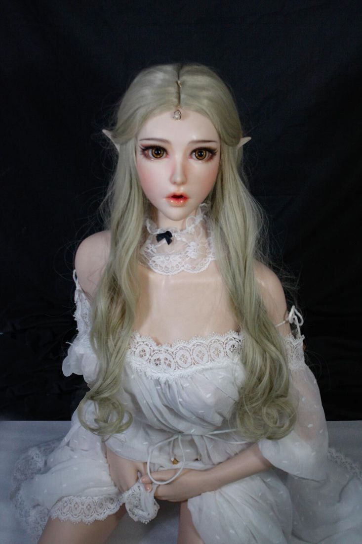 Picture of 165cm/5ft5 Silicone Sex Doll – Kouno Ria
