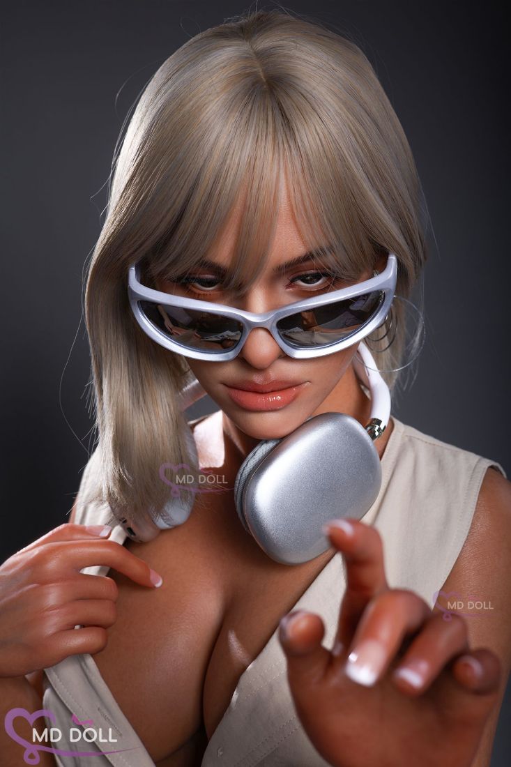 Picture of 166cm / 5ft45 D-cup Sally full silicone sex doll (M-33)