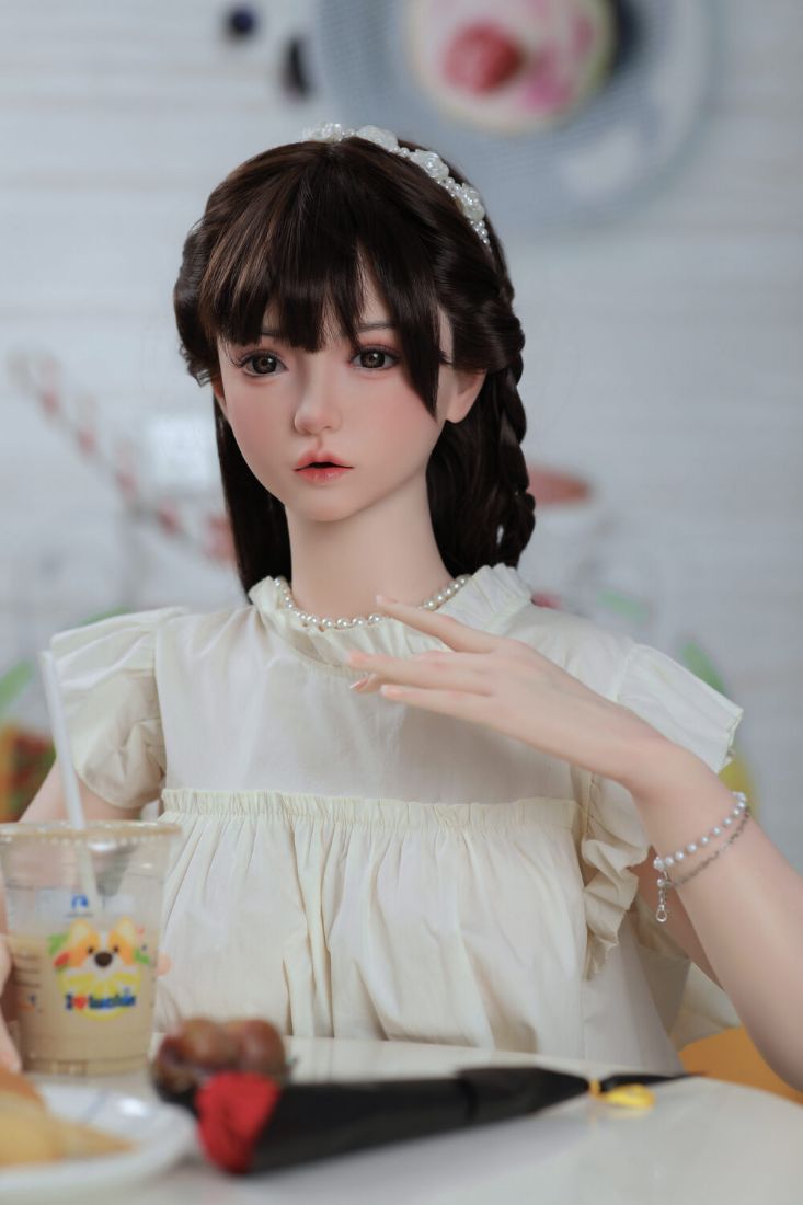 Picture of 163cm/5ft4 F-cup Silicone Sex Doll – Nana