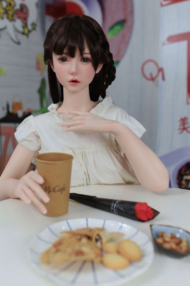Picture of 163cm/5ft4 F-cup Silicone Sex Doll – Nana