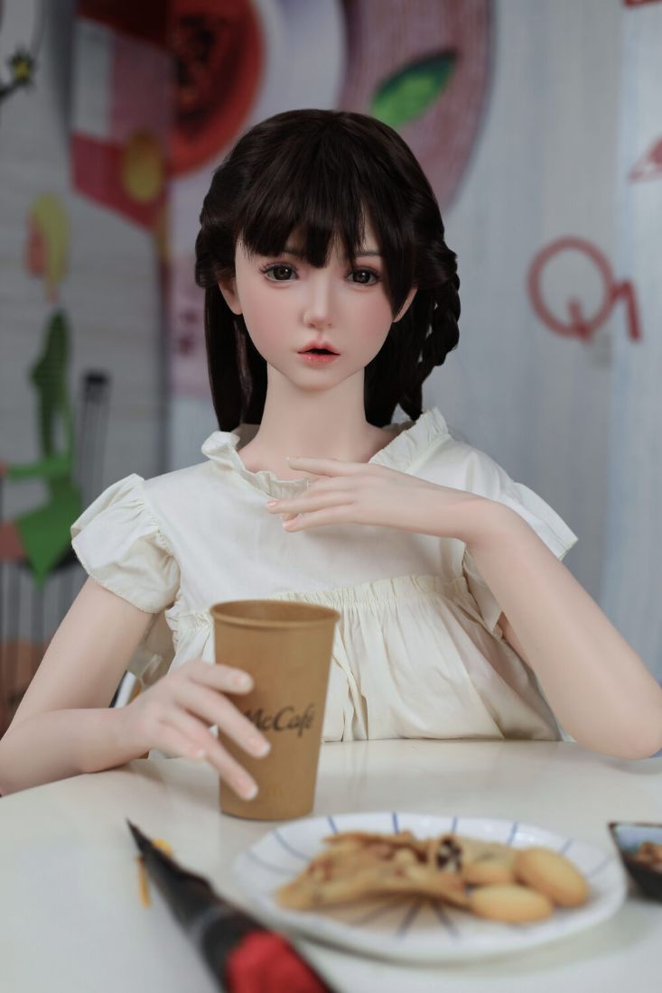 Picture of 163cm/5ft4 F-cup Silicone Sex Doll – Nana