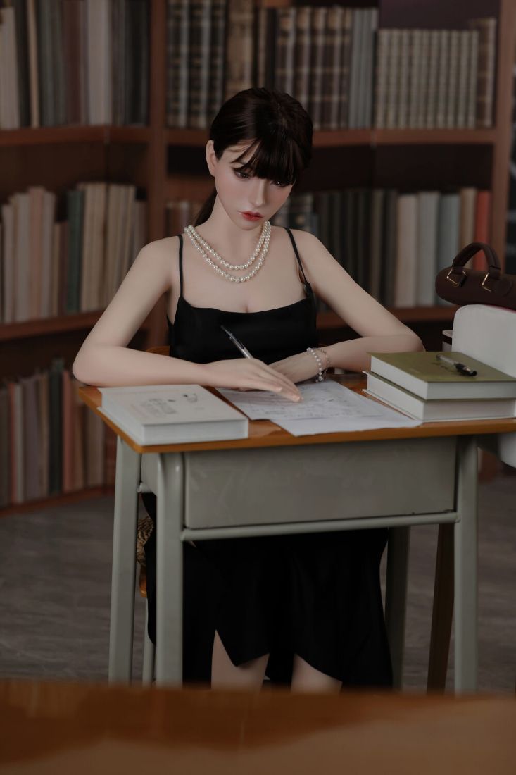 Picture of 158cm/5ft2 D-cup Silicone Sex Doll – Maka