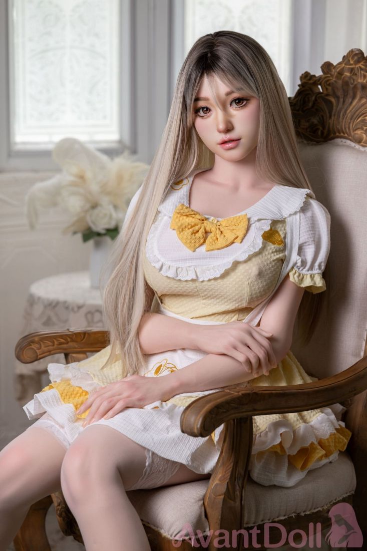 Picture of 165cm/5ft5 F Cup Realistic Skin Texture ROS Head Full Silicone Doll - Sue