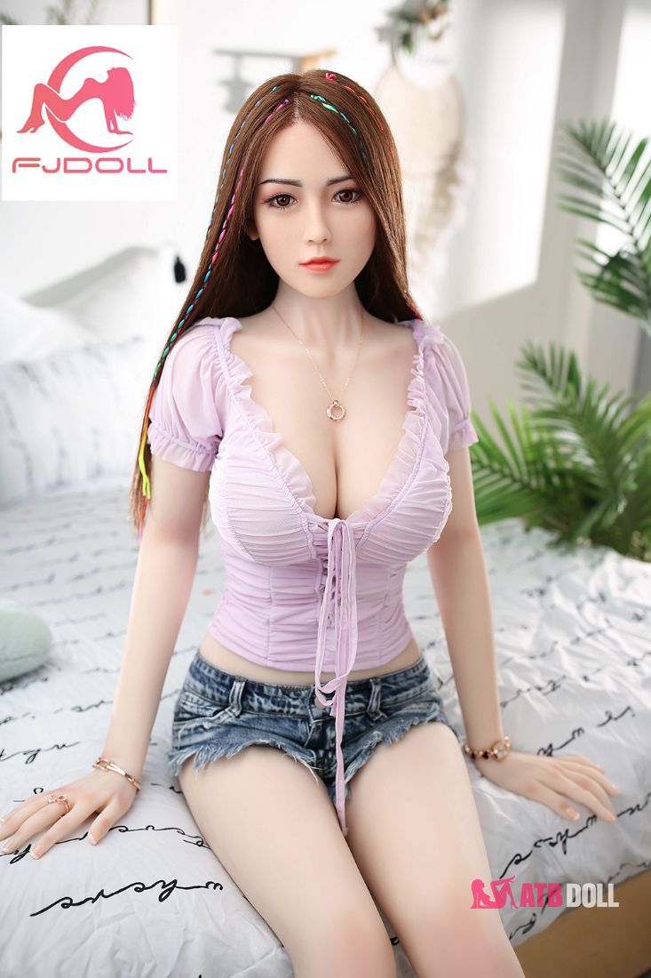 Picture of 169cm/5ft7 E-Cup Silicone Head Sex Doll - Virenya