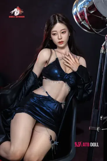 Picture of Doll Senior 165cm/5ft5 B-cup Silicone Sex Doll – Songying (Real Skin Texture Version)